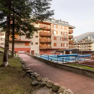 https://precioso-atico-duplex-en-vielha-para-6-pax.catalonia-hotels.com